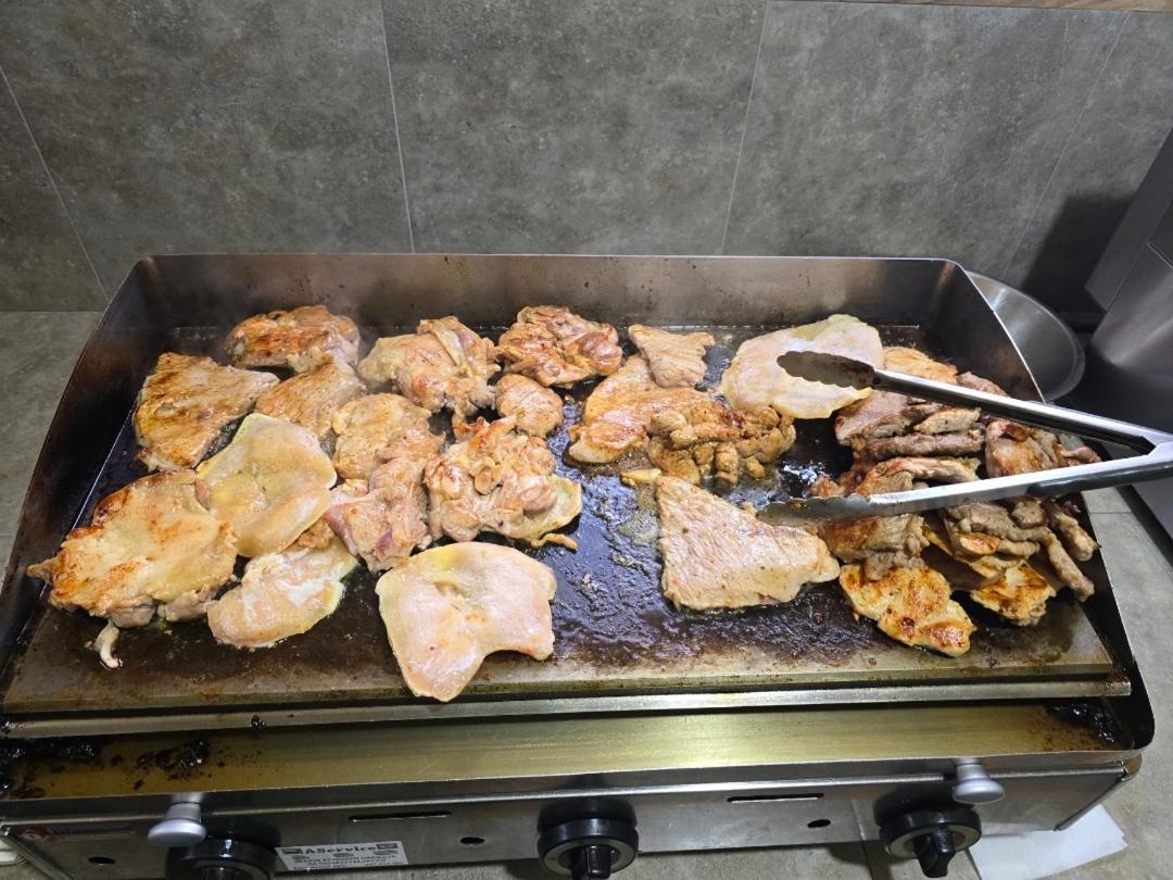 Prokletije Eko Katun Vusanje Gusinje Habitación foto