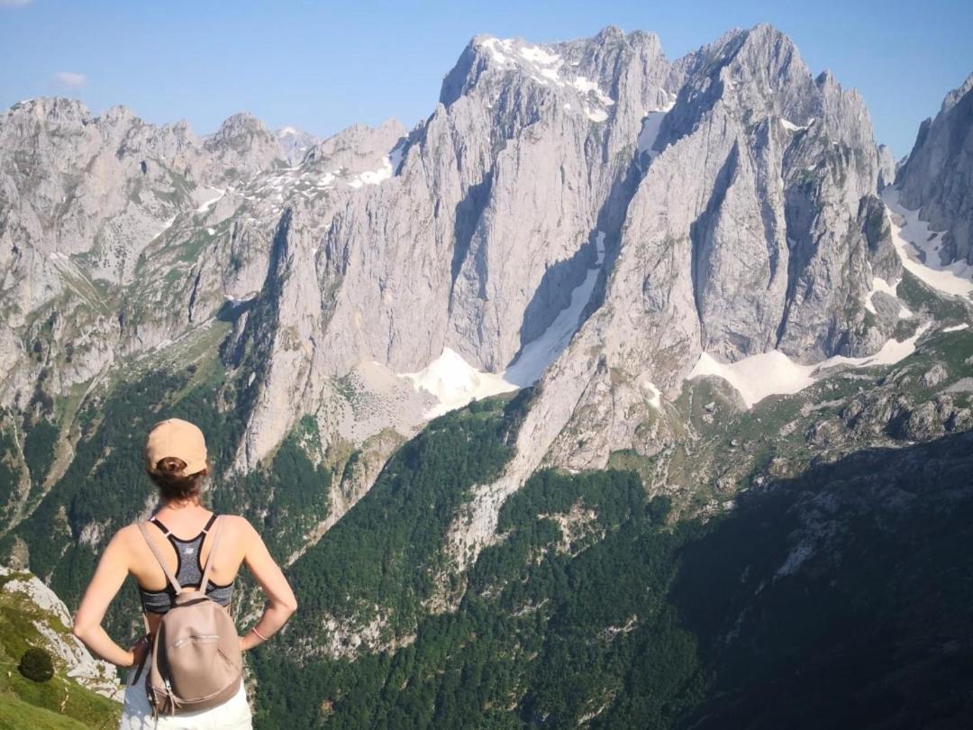 Prokletije Eko Katun Vusanje Gusinje Habitación foto
